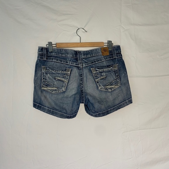 Jean shorts - Picture 2 of 5